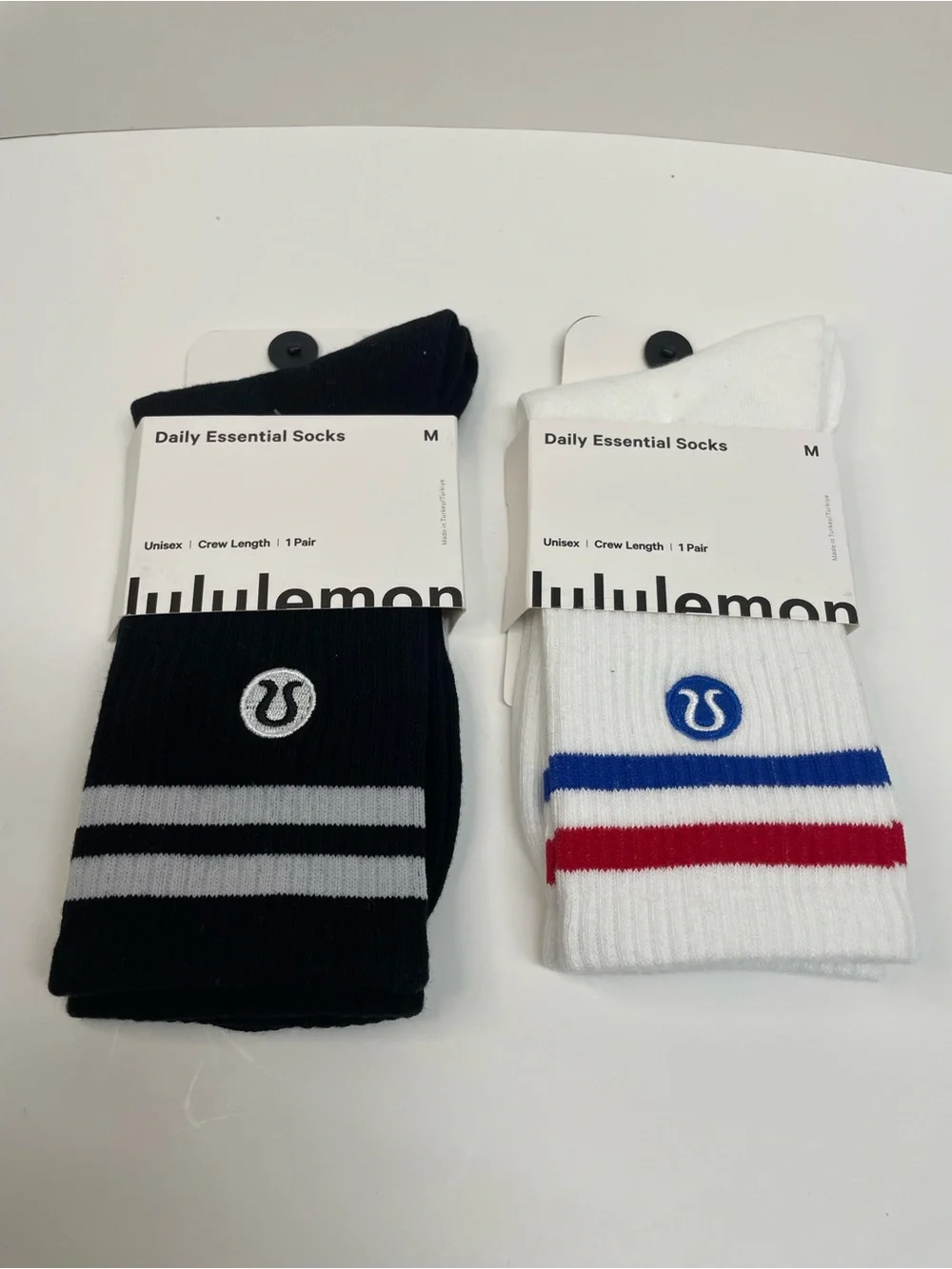 Lululemon Daily Essential Crew Socks - Black & White 2 pairs